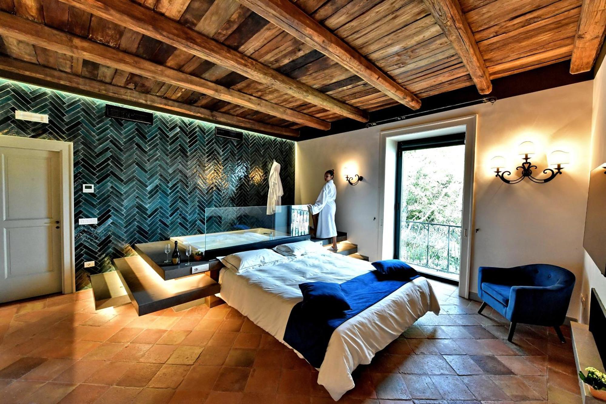 In Costa Relais & Luxury Suites Vietri sul Mare Exterior photo