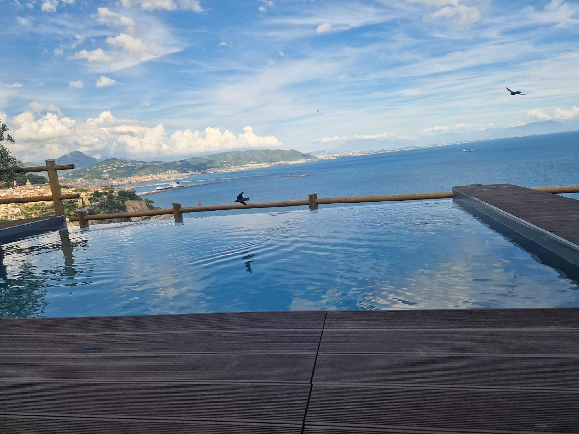 In Costa Relais & Luxury Suites Vietri sul Mare Exterior photo